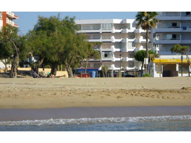 Photo Rosas Santa Margarita T2 grande terrasse 50m plage vue mer image 1/6