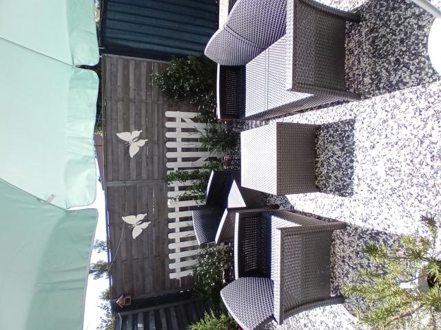Salon de jardin noir