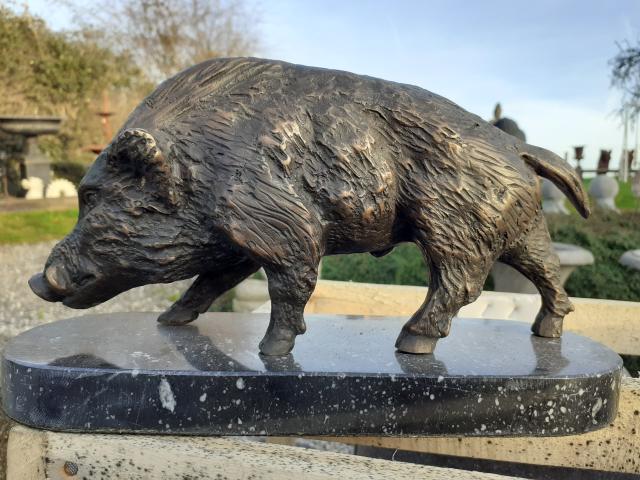 SANGLIER EN BRONZE SUR SOCLE EN MARBRE