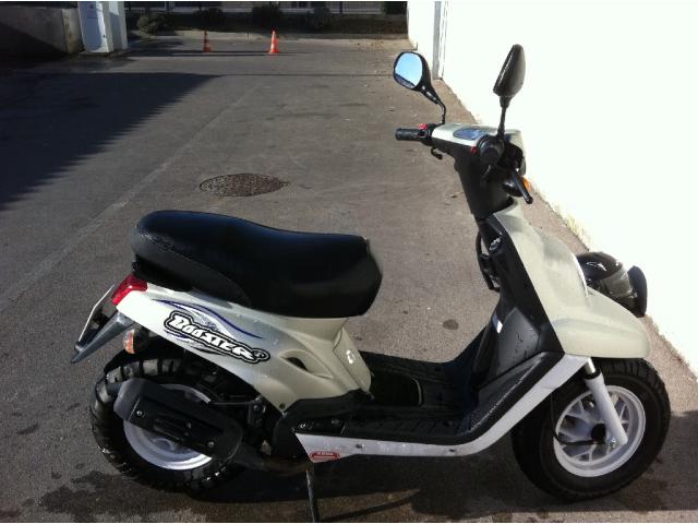 Photo Scooter MBK Booster image 1/1