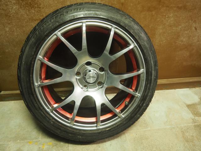 Set 4 pneus+Jantes effet chromé Bridgestone 215/45R17 87W
