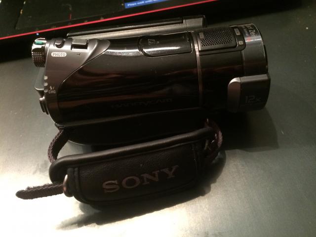 Sony handycam hdr cx12 1080p / 10,2 mp