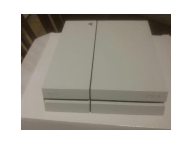 Photo Sony PS4 blanche 500 gigas image 1/3