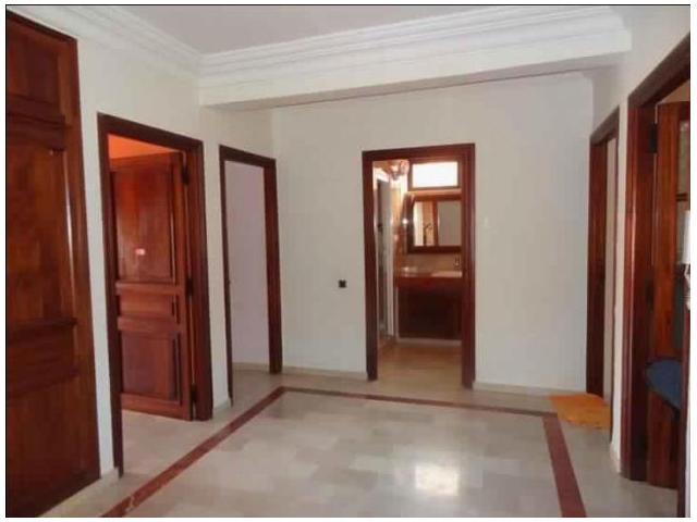 Spacieux appartement de 4 pièces à guéliz