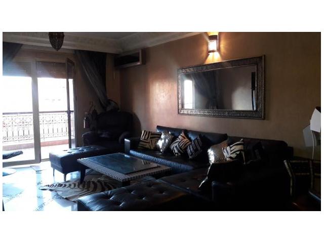 Spacieux appartement meublé à guéliz