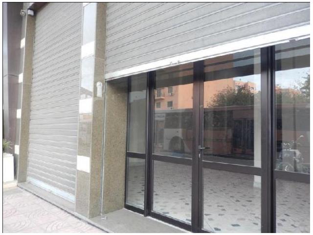 SPACIEUX MAGASIN AU CENTRE GUÉLIZ