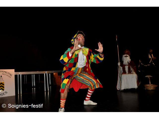 Spectacle de clown pour égayer la fête de Saint Nicolas