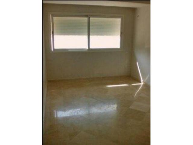 STUDIO 60m² PLEIN MAARIF A LOUER