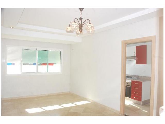 STUDIO 60m² PLEIN MAARIF A LOUER