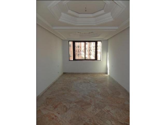 SUPERBE APPARTEMENT À LOUER DE 100 M² A GUELI