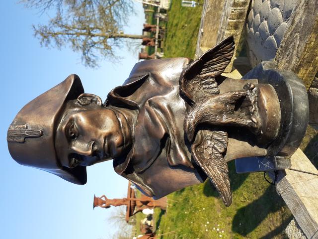 SUPERBE BUSTE EN BRONZE DE NAPOLEON SUR SOCLE EN MARBRE