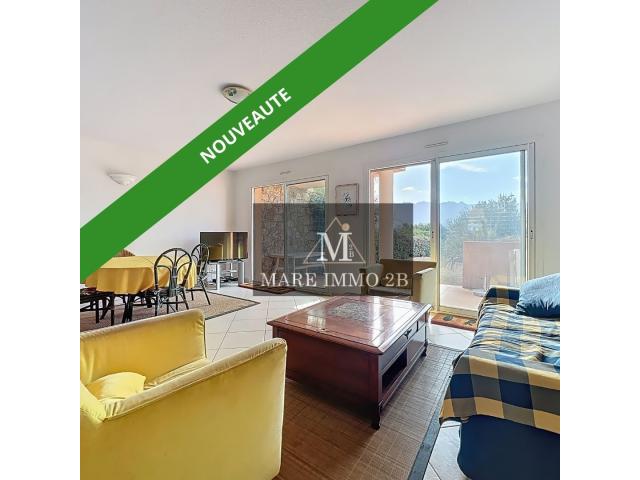Superbe maison mitoyenne