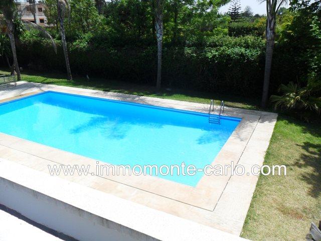 Photo Superbe villa avec piscine et chauffage centrale à Souissi rabat image 1/4