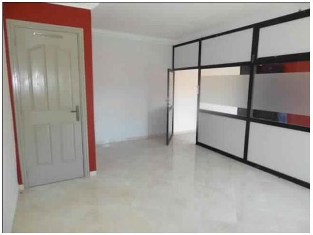 SUPERBES PLATEAUX BUREAUX DE 56 M² À LOUER