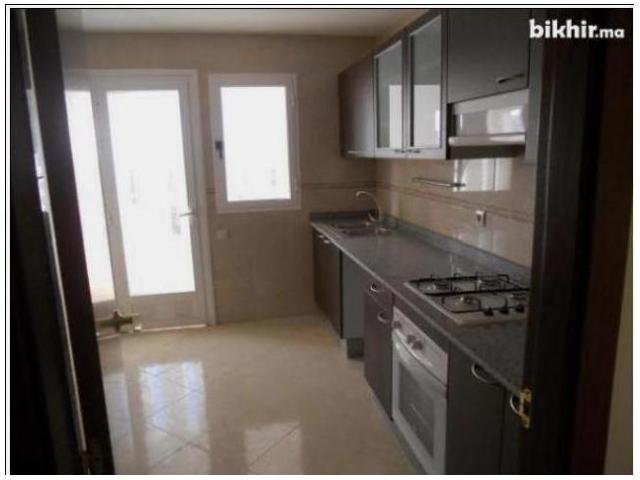 sur deroua appartement à 250000
