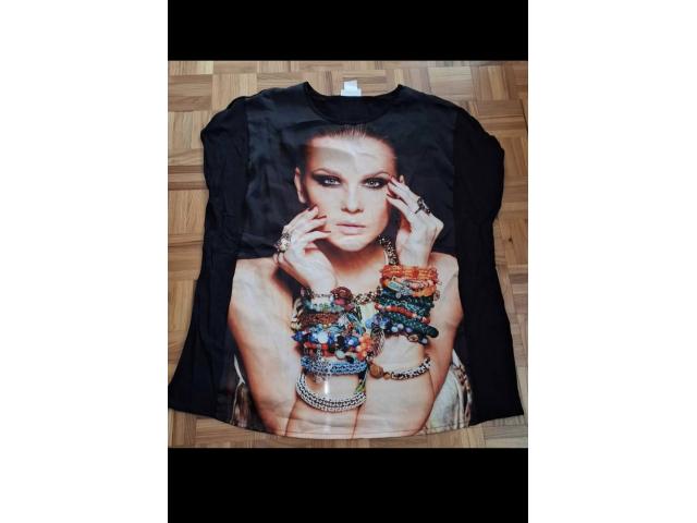 Photo T-shirt femme noir neuf image 1/2