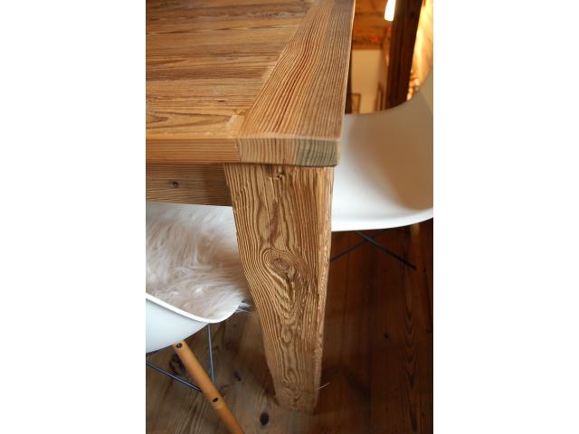 Table en vieux bois