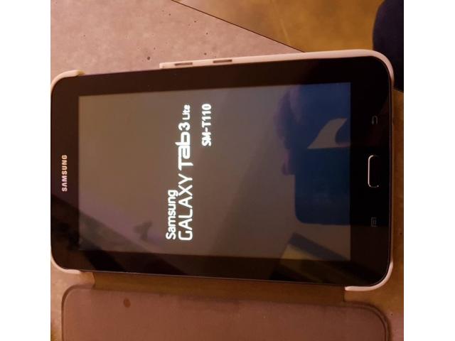 Photo tablette Samsung Galaxy tab 3 lite image 1/3