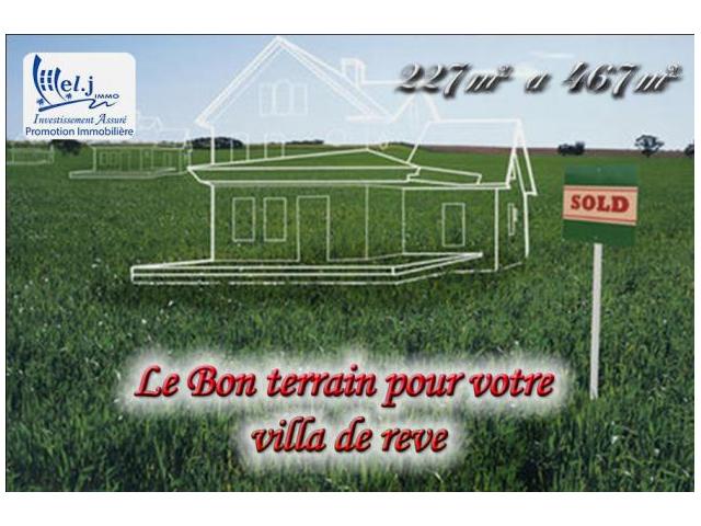TERRAIN A VENDRE