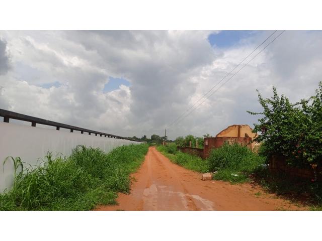 Terrain de 1000 mètres carrés à vendre à Nguérigne Sénégal