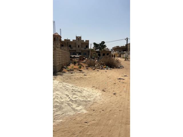Terrain de 150 mètres carrés à vendre à Mbour Sénégal