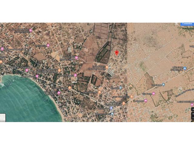 TERRAIN DE 300 Mètre carré à Ngaparou,Sénégal