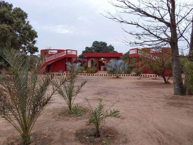 Terrain de 5740 mètres carrés à vendre à Warang Sénégal