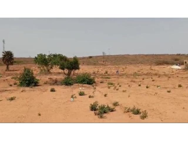 Terrains de 150 mètres carrés à vendre à Yéba Sénégal