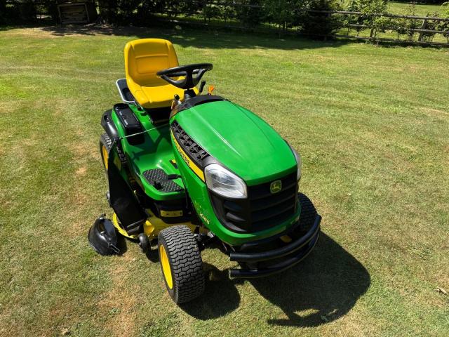 Tondeuse autoportée JOHN DEERE X165 120 h + accessoires