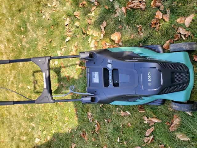 Photo Tondeuse Bosch encore sous garantie image 1/1