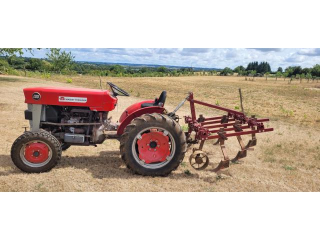 tracteur Massey Fergusson 130 vignerons