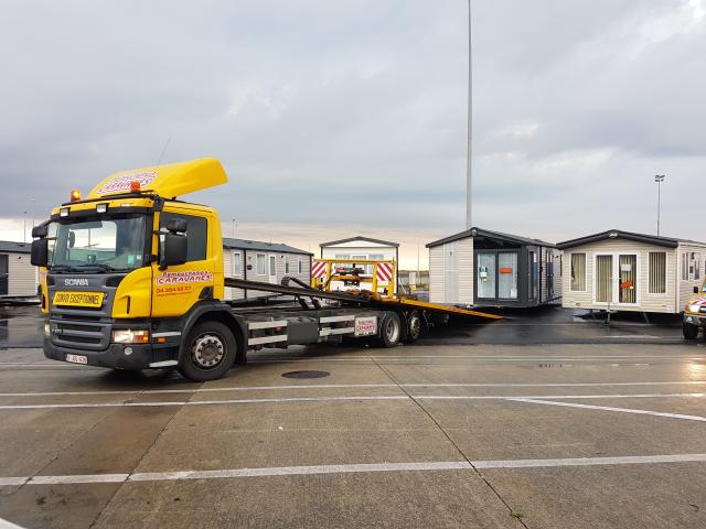 Transport caravanes résidentielles - mobile-homes - sta-caravans