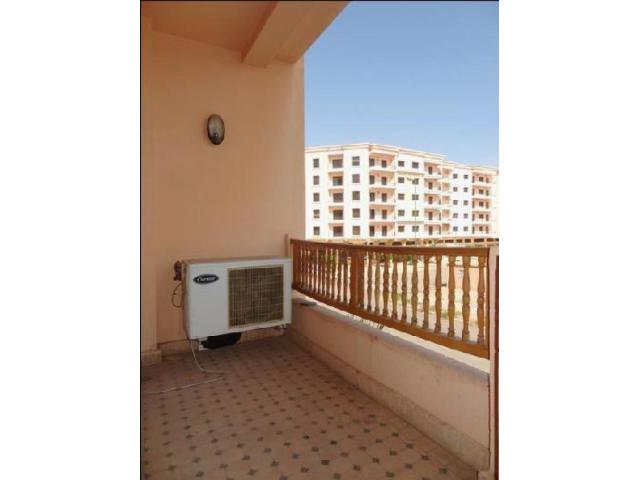 TRÈS BEL APPARTEMENT DE 89 M², PISCINE,GUELIZ