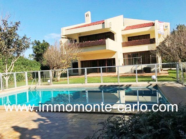 Très jolie villa d’architecte piscine à Souissi Rabat