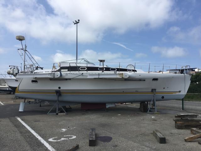 trimaran repliable type SWING SWING en cours de rénovation
