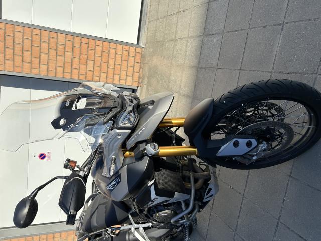 Triumph Tiger 900 rallye pro 2400 km!!!!!