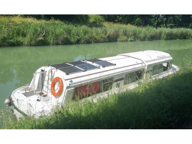 VEDETTE BOUNTY BOAT BUCCANEER
