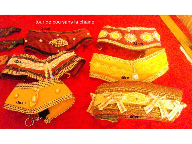 Photo vend 6 colliers fantaisie et 6 bandeauxpour chien image 1/3