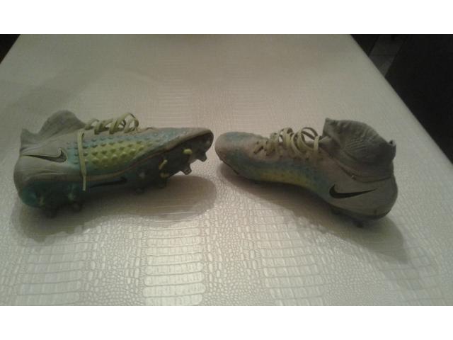 Photo VEND CHAUSSURE FOOT image 1/1