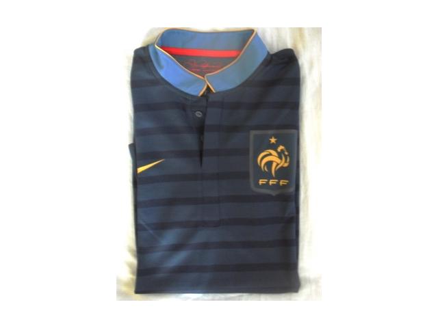 vend maillot de sport
