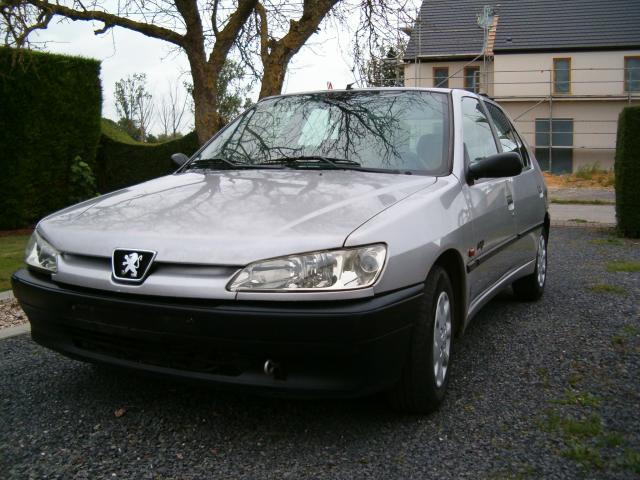 Vend Peugeot 306 19 D