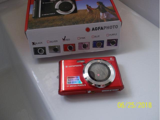 Photo vend    un  appareil  photos  agfa image 1/1