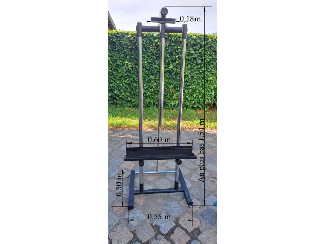 Vends un chevalet professionnelle de peintre artistique