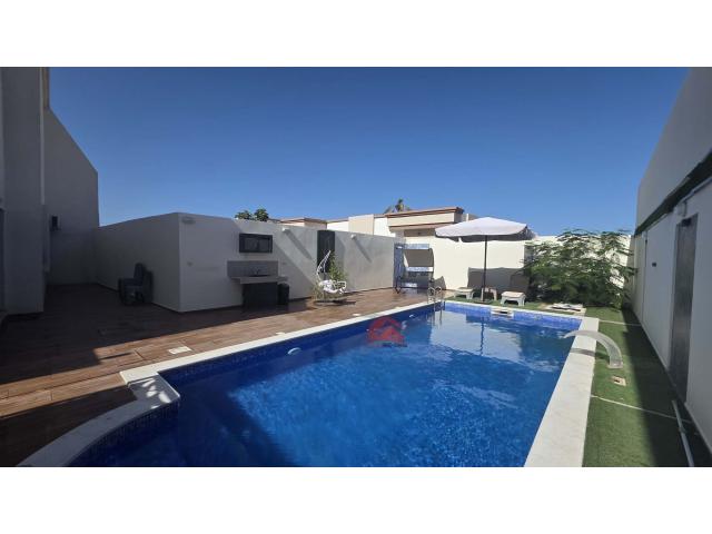 Vente villa avec étage indépendant à Midoun Djerba ZA