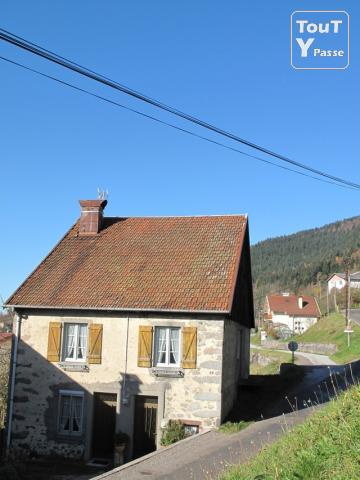 Ventron-Hautes-Vosges-Solide MAISON de village en coteau SUD-proche commerces