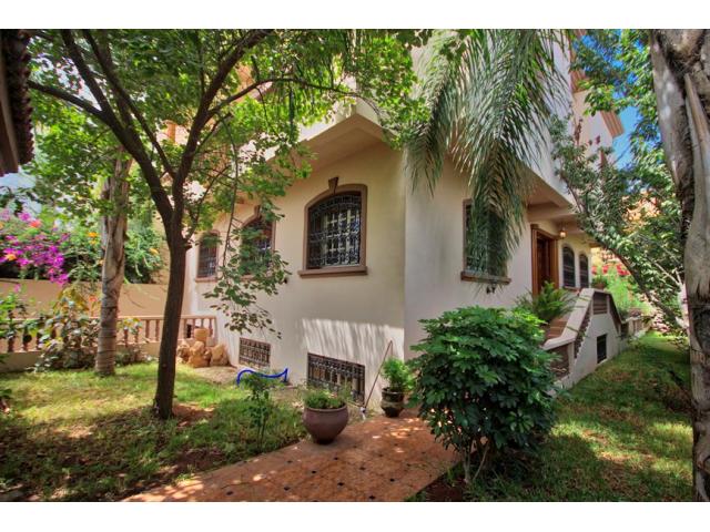 Villa 375m2 à vendre – Hay Laymoune – Les Orangers