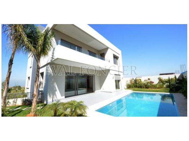 Villa à vendre près de Rte d’Azemour, Ain Diab, Casablanca