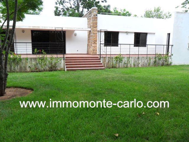 Villa avec piscine à louer au quartier Souissi