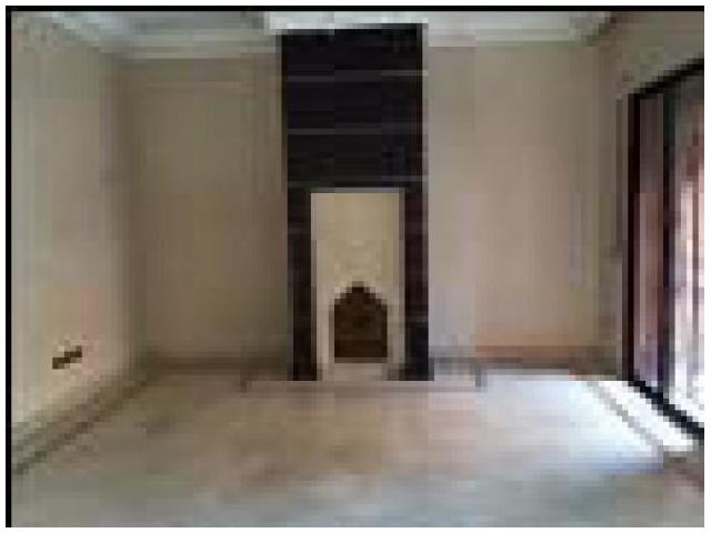Villa de 3 chambres avec piscine