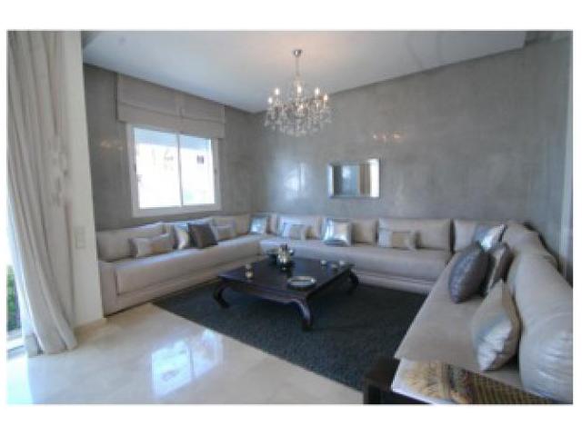 VILLA de 330 m² a min de CASABLANCA